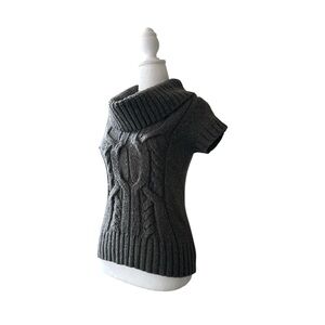 Cozy Gray Cable Knit Sweater, Size S